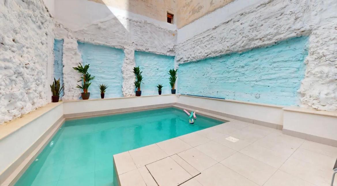 Apartamentos Breton 17 Double Deluxe Alicante Exterior foto